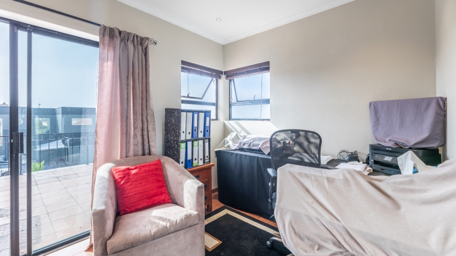 4 Bedroom Property for Sale in West Beach Western Cape